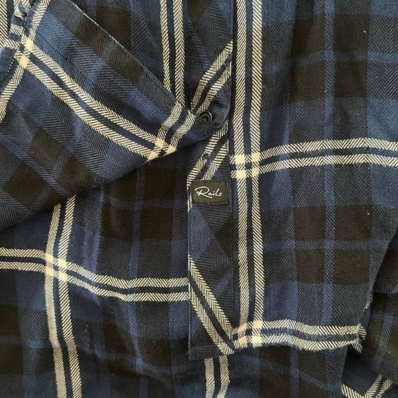 RAILS Hunter Plaid Flannel Shirt in Blue/White with Gold Trim - Picture 5 of 9